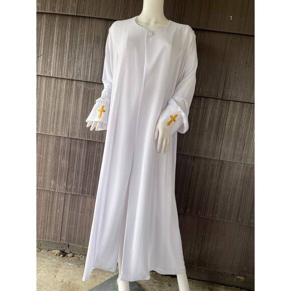 🔥Tally Taylor Paris Rome Nun Priest Church Cross White Robe Women Size 20W - Picture 1 of 14